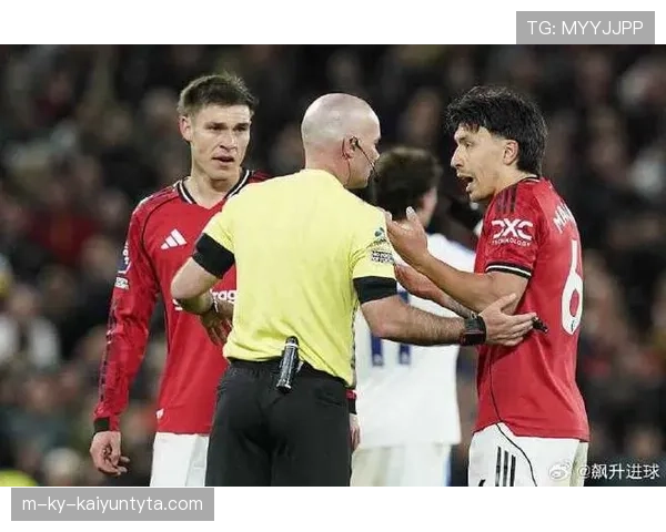 曼联进攻组织混乱问题已在近期比赛中显现，对球队赛季表现造成影响